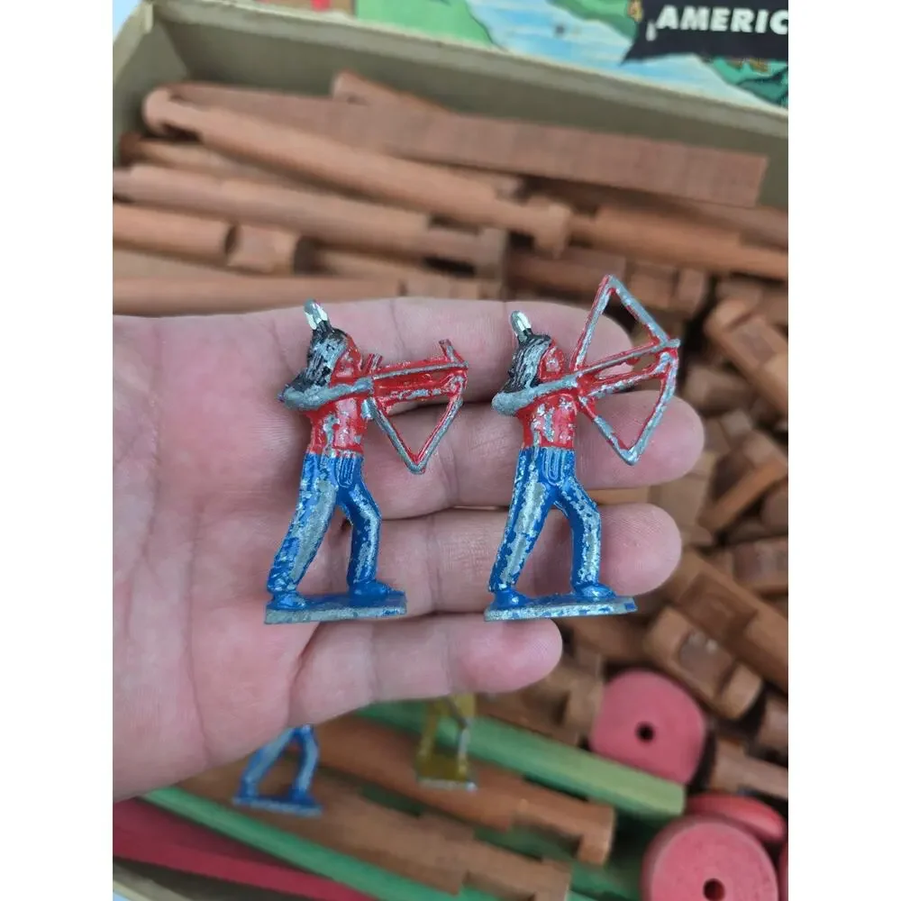 1940’s Vintage Original Lincoln Logs Set w/ Box incomplete some metal figures